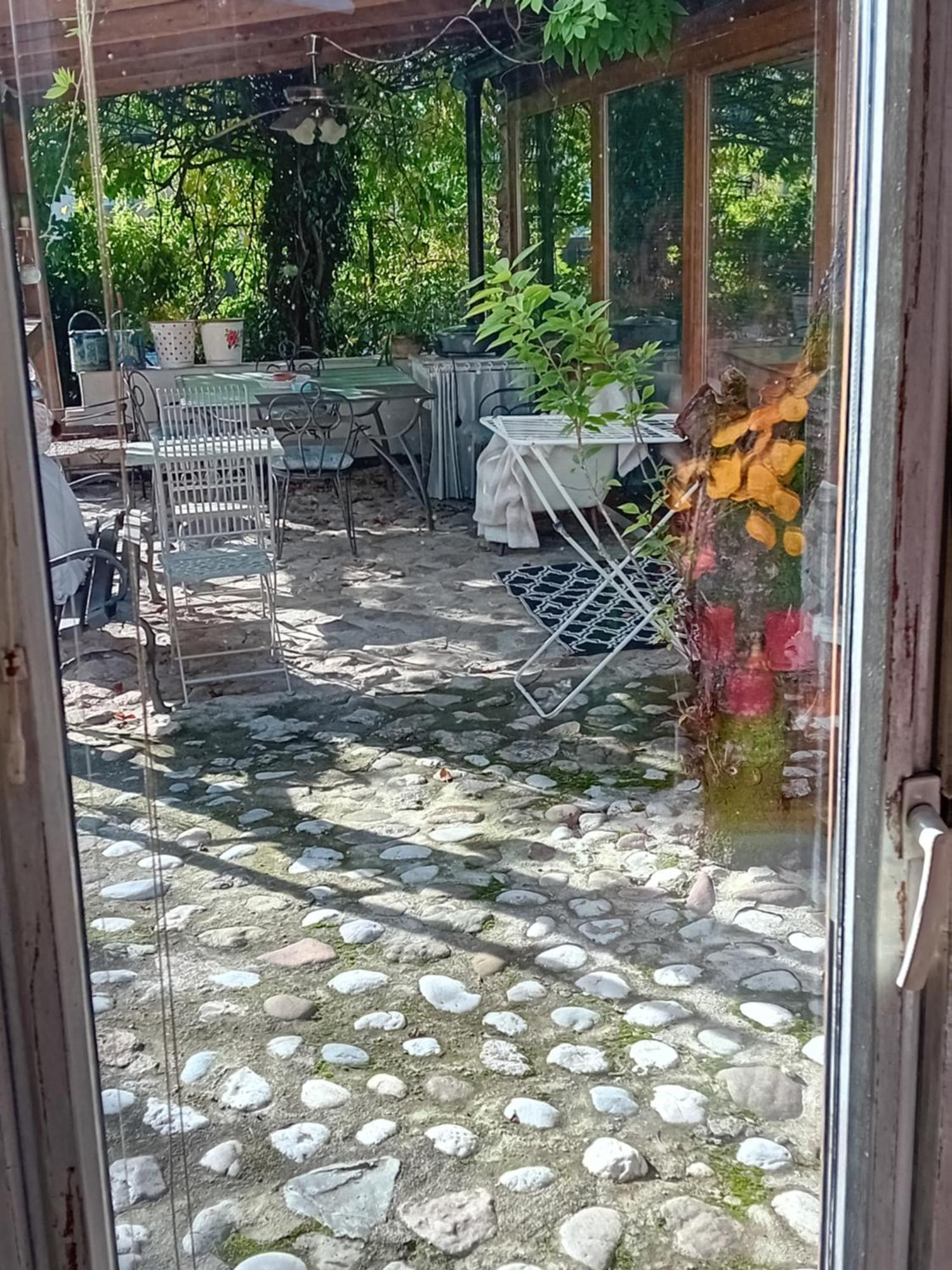 Rose Room 40M2 With Terrace 25M2 In Greeny Area For 4 Person Liubliana Exterior foto
